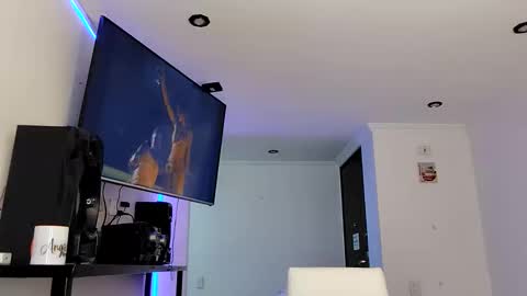 Snapshot of vanesam chatting on 12, 3, 2026 vanessa and samantha online show from 12, 3, 2026