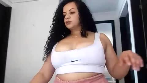 vanessa and samantha online show from 7, 5, 2026