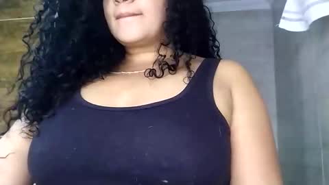 vanessa and samantha online show from 11, 5, 2026