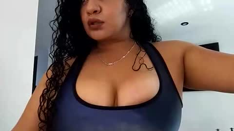 vanessa and samantha online show from 13, 5, 2026