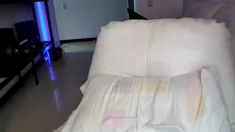 vanessa and samantha online show from 15, 5, 2026