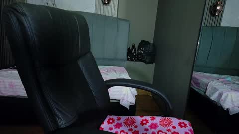 Vanessa online show from 12, 5, 2026