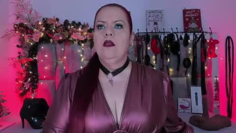 Snapshot of vanessa_moka chatting on 20, 12, 2025 Vanessa online show from 20, 12, 2025