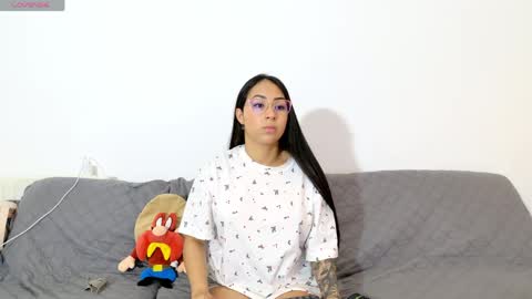 vanessaadol online show from 4, 5, 2026