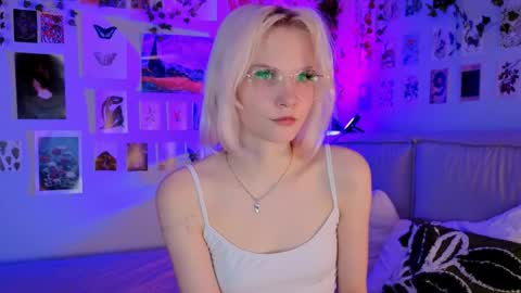 Vanessa online show from 30, 4, 2026