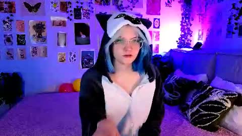 Vanessa online show from 22, 6, 2026