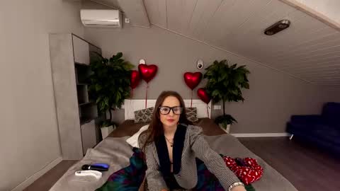 Snapshot of vanessabeautyy chatting on 19, 2, 2025 vanessabeautyy online show from 19, 2, 2025