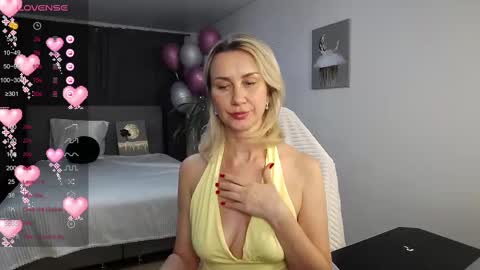 Vanessa  online show from 20, 2, 2025