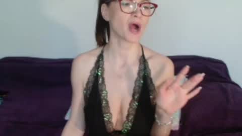 Vanessa online show from 19, 6, 2026