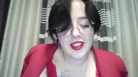 vanessashadow online show from 8, 10, 2025