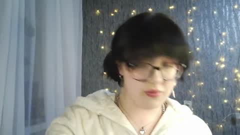 vanessashadow online show from 7, 4, 2026
