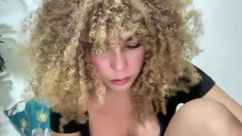 MY NAME IS BELLA GOODE  AND IM NOT JUST GOOD. IM INCREDIBLE. online show from 9, 3, 2025