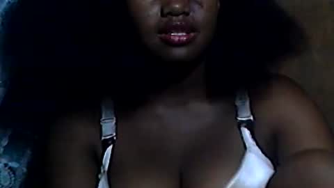 Snapshot of vaniah321 chatting on 16, 1, 2025 vaniah321 online show from 16, 1, 2025