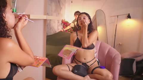 vanilla_hot_ online show from 22, 12, 2025