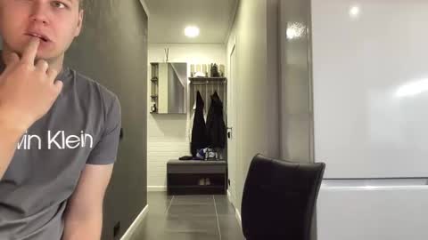 vanilladirtybitch online show from 9, 9, 2025