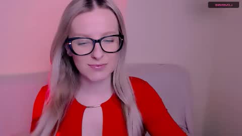 Snapshot of vanillaex_ chatting on 9, 1, 2026 Mia online show from 9, 1, 2026