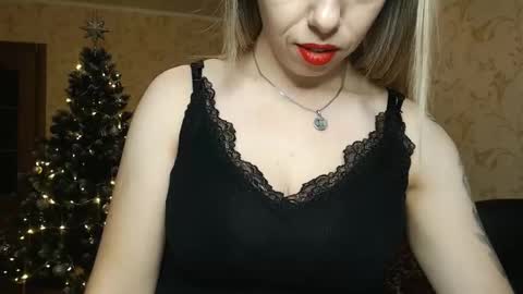 Snapshot of vanillamuffin chatting on 9, 12, 2024 VanillaMuffin online show from 9, 12, 2024