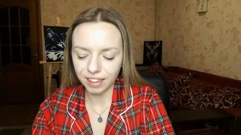 Snapshot of vanillamuffin chatting on 7, 2, 2025 VanillaMuffin online show from 7, 2, 2025