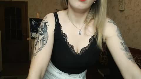 Snapshot of vanillamuffin chatting on 9, 2, 2025 VanillaMuffin online show from 9, 2, 2025