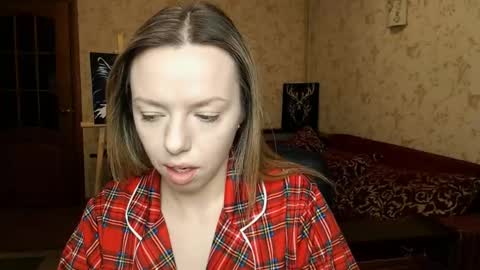 Snapshot of vanillamuffin chatting on 25, 2, 2025 VanillaMuffin online show from 25, 2, 2025