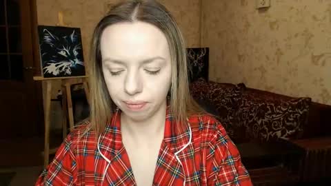 Snapshot of vanillamuffin chatting on 3, 3, 2025 VanillaMuffin online show from 3, 3, 2025