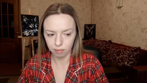 Snapshot of vanillamuffin chatting on 9, 3, 2025 VanillaMuffin online show from 9, 3, 2025