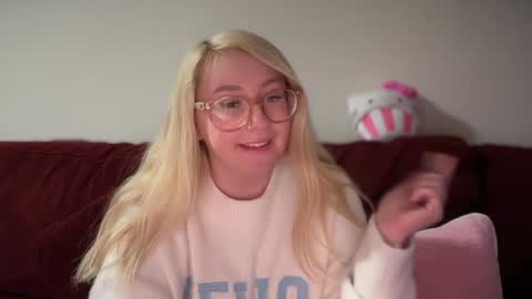 vanillapuddingpie online show from 23, 1, 2025