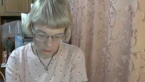 Snapshot of vanillaxcreamy chatting on 4, 12, 2024 Vanillaxcreamy online show from 4, 12, 2024