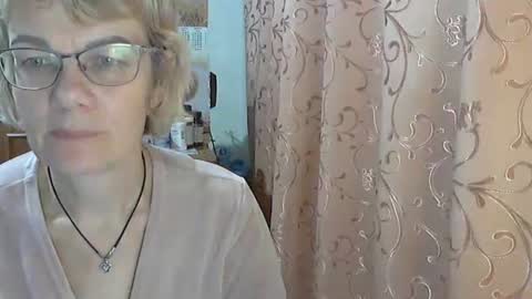Snapshot of vanillaxcreamy chatting on 13, 12, 2024 Vanillaxcreamy online show from 13, 12, 2024