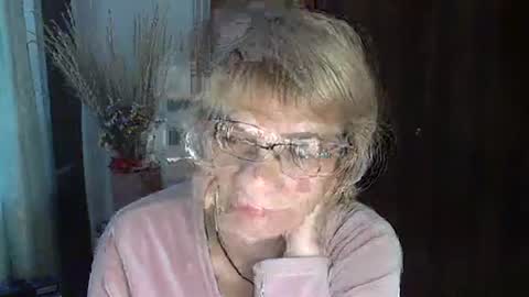 Snapshot of vanillaxcreamy chatting on 29, 12, 2024 Vanillaxcreamy online show from 29, 12, 2024