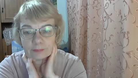 Snapshot of vanillaxcreamy chatting on 8, 2, 2025 Vanillaxcreamy online show from 8, 2, 2025