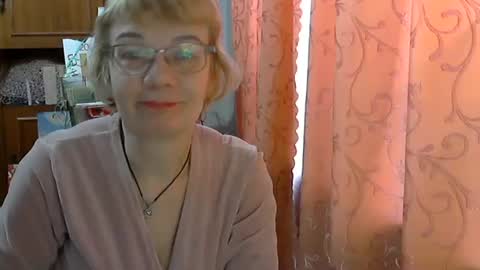 Snapshot of vanillaxcreamy chatting on 15, 2, 2025 Vanillaxcreamy online show from 15, 2, 2025