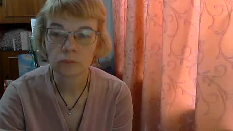 Snapshot of vanillaxcreamy chatting on 15, 2, 2025 Vanillaxcreamy online show from 15, 2, 2025