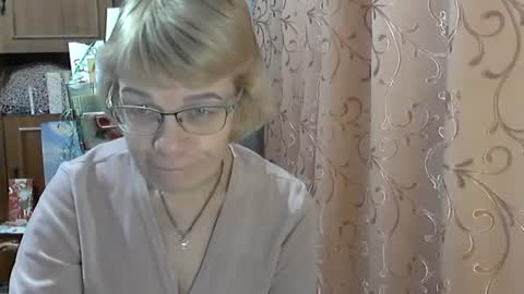 Snapshot of vanillaxcreamy chatting on 15, 2, 2025 Vanillaxcreamy online show from 15, 2, 2025