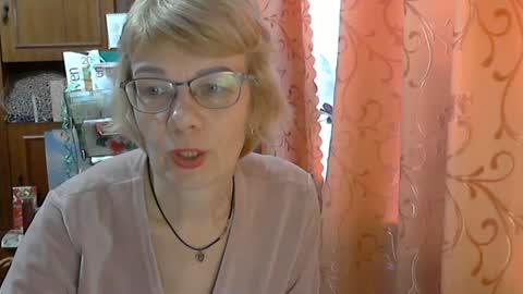 Snapshot of vanillaxcreamy chatting on 25, 2, 2025 Vanillaxcreamy online show from 25, 2, 2025