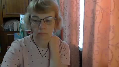 Snapshot of vanillaxcreamy chatting on 3, 3, 2025 Vanillaxcreamy online show from 3, 3, 2025