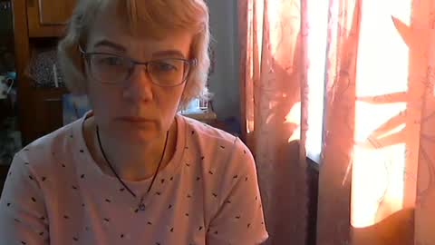 Snapshot of vanillaxcreamy chatting on 5, 3, 2025 Vanillaxcreamy online show from 5, 3, 2025