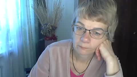 Snapshot of vanillaxcreamy chatting on 2, 11, 2025 Vanillaxcreamy online show from 2, 11, 2025