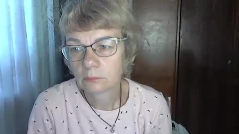 Snapshot of vanillaxcreamy chatting on 12, 11, 2025 Vanillaxcreamy online show from 12, 11, 2025