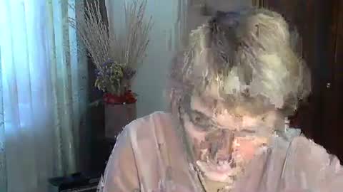 Snapshot of vanillaxcreamy chatting on 17, 11, 2025 Vanillaxcreamy online show from 17, 11, 2025