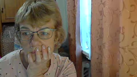 Snapshot of vanillaxcreamy chatting on 19, 12, 2025 Vanillaxcreamy online show from 19, 12, 2025