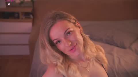 Sophie online show from 13, 7, 2026