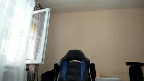 vano_822 online show from 7, 5, 2026