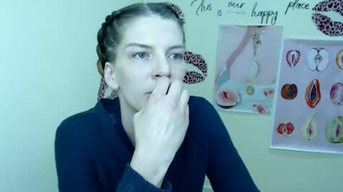 Snapshot of vanrey_ chatting on 7, 3, 2025 Vanessa online show from 7, 3, 2025