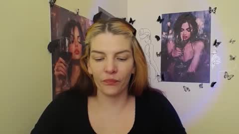 Snapshot of vanrey_ chatting on 15, 3, 2026 Vanessa online show from 15, 3, 2026