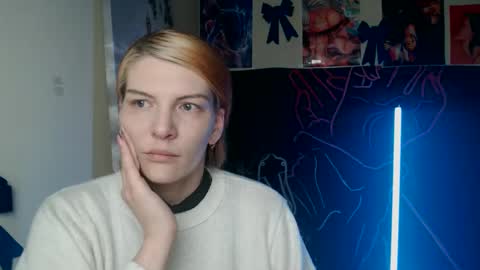 Snapshot of vanrey_ chatting on 16, 3, 2026 Vanessa online show from 16, 3, 2026