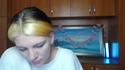 Snapshot of vanrey_ chatting on 22, 3, 2026 Vanessa online show from 22, 3, 2026