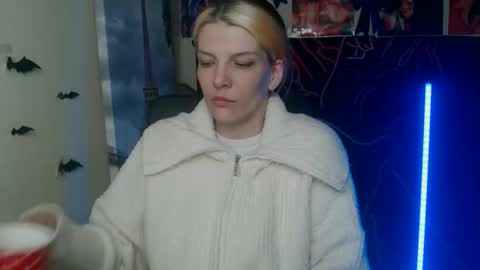 Snapshot of vanrey_ chatting on 1, 5, 2026 Vanessa online show from 1, 5, 2026