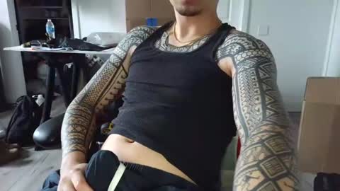 vanzlyy839243 online show from 22, 7, 2026