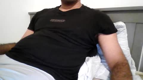 kerala mallu boy online show from 20, 11, 2025